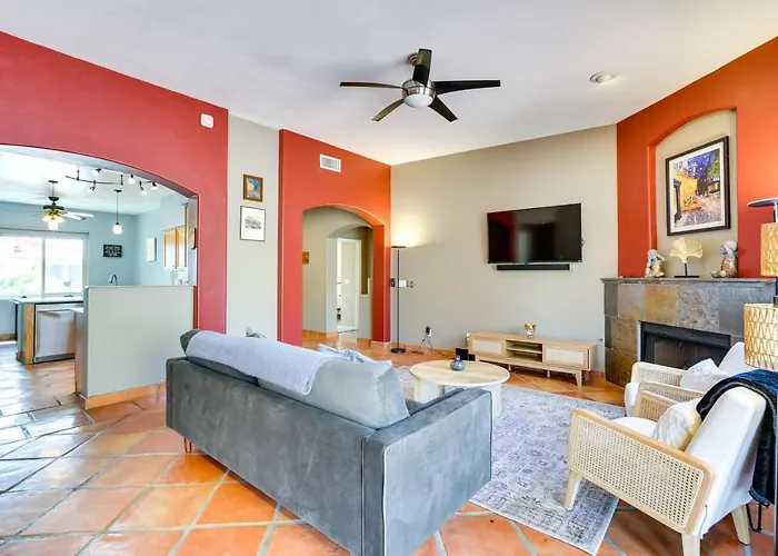 Holiday home Hot Tub & Patio! Luxury Retreat Tucson