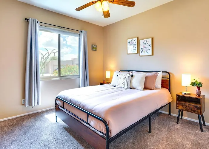 Holiday home Hot Tub & Patio! Luxury Retreat